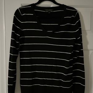 Banana republic black and white striped v neck sweater